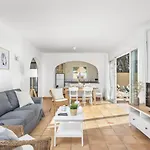 Villa Marina 3 Bedroom Villa, Cala Blanca (Menorca)
